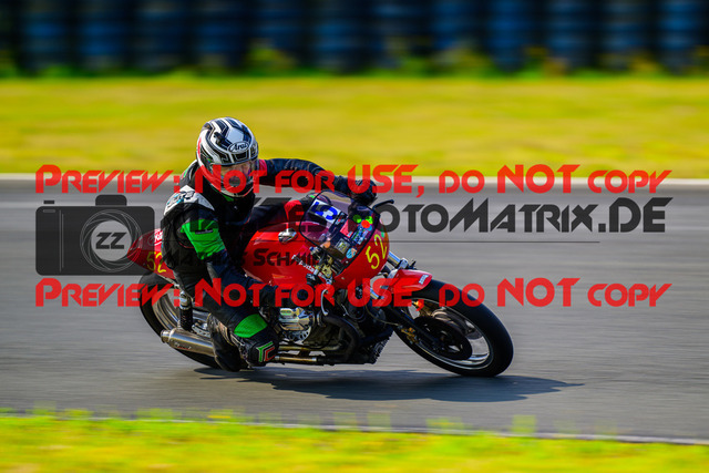 MaZZes_FotoMatrix_240725_6007705_8094 | BLAU