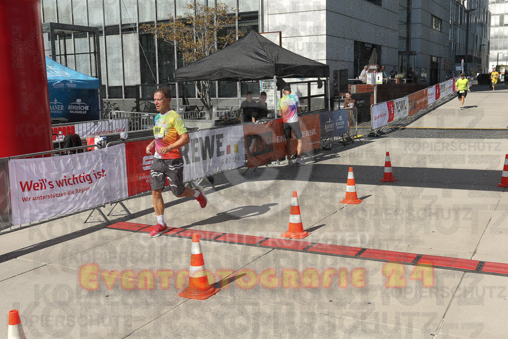 230916_1325_EV8_9646 | Sportfotografie im Rhein-Sieg Kreis, Köln, Bonn, NRW, Rheinland Pfalz, Hessen, etc. Unser Tätigkeitsfeld umfasst den Laufsport vom Volkslauf über den Marathon, Duathlon, Triathon bis zum Ultralauf wie Kölnpfad Ultra oder Schindertrail.
