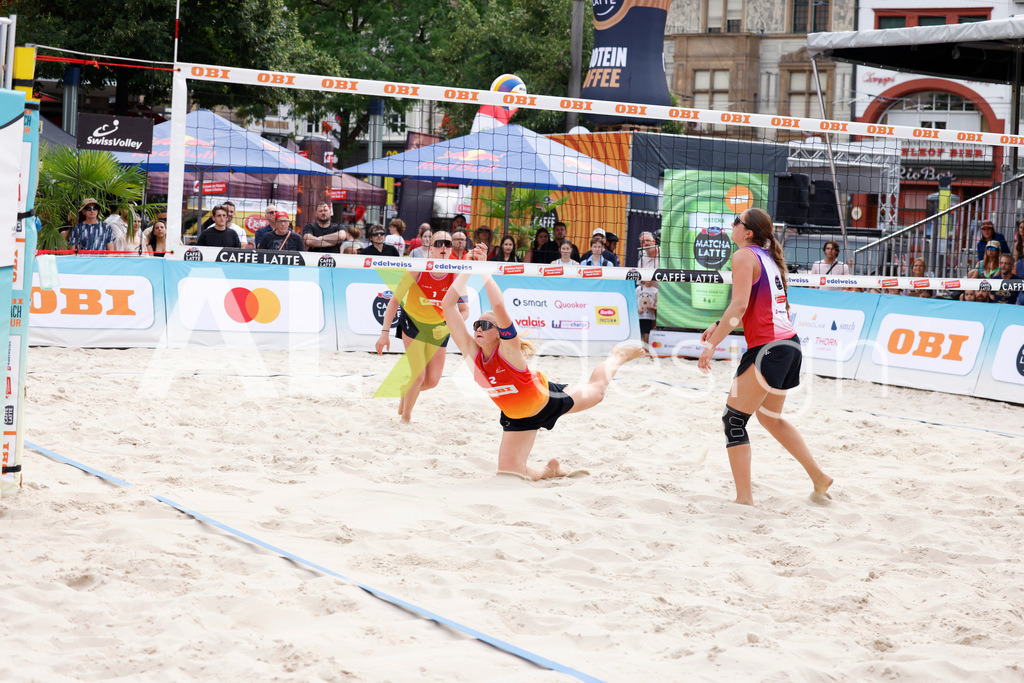 Obi BeachTour 2026 - Basel | BASEL, SWITZERLAND - JULY 18: ANJA GÄHWILER (SUI) during the Obi BeachTour 2026 match between EUGSTER / GÄHWILER (SUI) and WANDELER / STOLZ (SUI) at Barfüsserplatz on July 18, 2026 in Basel, Switzerland. - Realisiert mit Pictrs.com