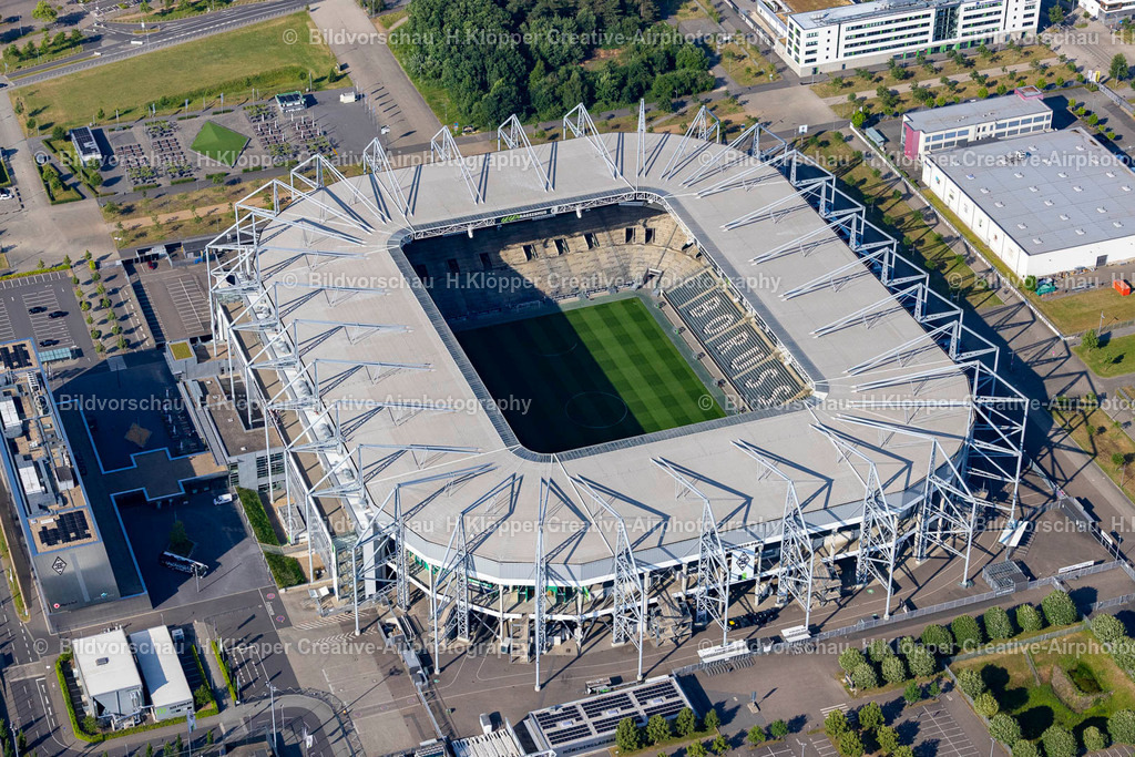 Luftbild Mönchengladbach-3544 | Luftbildfotografie und Luftbild Mönchengladbach Sportstätten-Gelände der Arena des Stadion  BORUSSIA-PARK in Mönchengladbach - Realisiert mit Pictrs.com