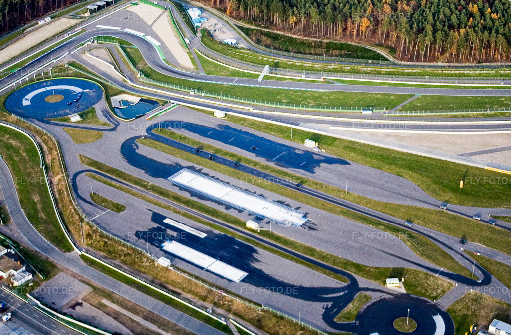 Luftbild: Rennstrecke der Rennbahn Hockenheimring Baden-Württemberg in Hockenheim im Bundesland Baden-Württemberg in Deutschland. Foto: IMG_4895.jpg vom 26.11.2006 durch Werner Riehm/FLY-FOTO.de