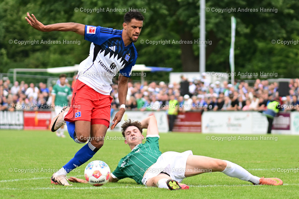Fußball I Herren I Testspiel  I TSV Elstorf - Hamburger SV I 5.7.2025 | a-hannig - Realisiert mit Pictrs.com