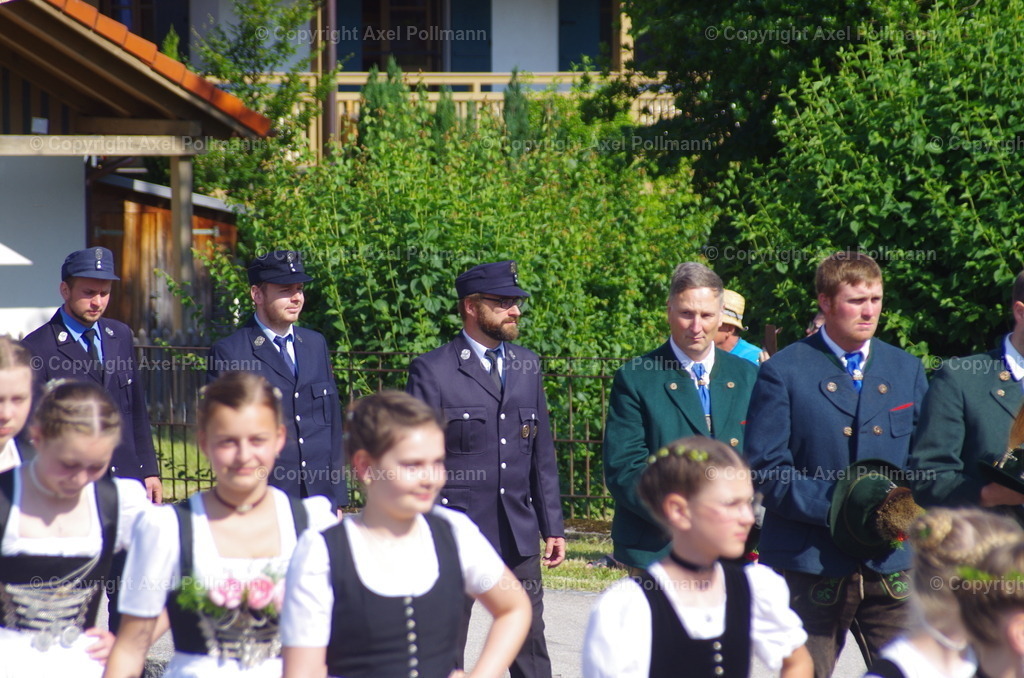 IMGP3182 | fotografiert von Axel PollmannLeonhardi Wallfahrt Benediktbeuern und Murnau, Fronleichnam, Fasching, Landschaft im Loisachtal und Benediktbeuern  - Realisiert mit Pictrs.com