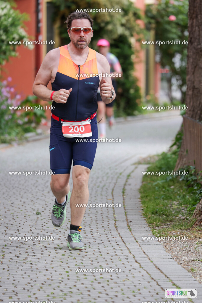 KSZ_8929 | Stadttriathlon Erding 2025. #yourpictrs #sportshot_your_pictrs @Sportshotphotography #stadttriathlonerding Copyright: www.sportshot.de