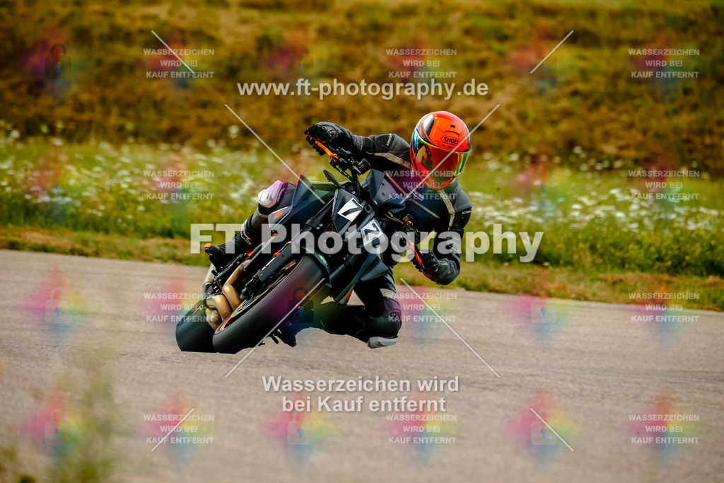 Chambley Juli-0768 | Hier findet Ihr Bilder von Touristenfahrten auf der Nürburgring Nordschleife oder von anderen Veranstaltungen die ich besucht habe. Viel Spass beim Durch Schauen 