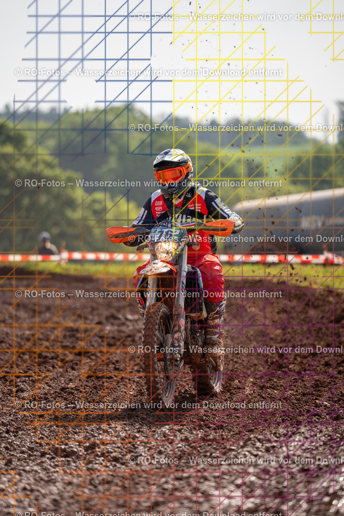 Wolfshausen 4 Lauf -653 | Sportfotografie von RO-Fotos: Motorsport, Motocross, Enduro, Laufveranstaltungen und Triathlon. Professionelle Fotos von Sportlern und Events. - Realisiert mit Pictrs.com