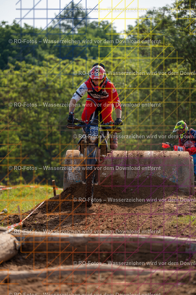 Wolfshausen 4 Lauf -349 | Sportfotografie von RO-Fotos: Motorsport, Motocross, Enduro, Laufveranstaltungen und Triathlon. Professionelle Fotos von Sportlern und Events. - Realisiert mit Pictrs.com