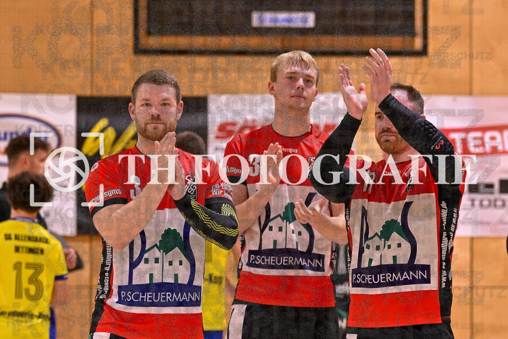 GER, SG Maulburg/Steinen - SG Allensbach/Dettingen, Handball, Landesliga Suedbaden, 2. Spieltag, Saison 2024/2025, 28.09.2024 | Marvin Grun (SG Maulburg/Steinen, #03), Jerrik Bartam (SG Maulburg/Steinen, #33), Andre Leuchtmann (SG Maulburg/Steinen, #13)GER, SG Maulburg/Steinen - SG Allensbach/Dettingen, Handball, Landesliga Suedbaden, 2. Spieltag, Saison 2024/2025, 28.09.2024Foto: TH Fotografie/Thomas Hess