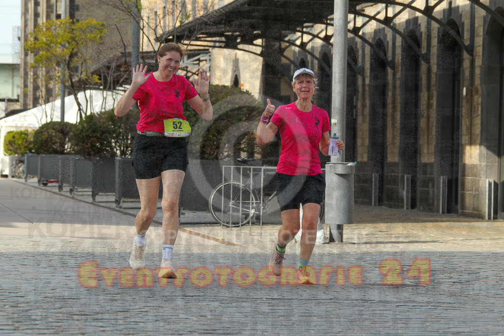 250920_1548_EV4_9579 | Sportfotografie im Rhein-Sieg Kreis, Köln, Bonn, NRW, Rheinland Pfalz, Hessen, etc. Unser Tätigkeitsfeld umfasst den Laufsport vom Volkslauf über den Marathon, Duathlon, Triathon bis zum Ultralauf wie Kölnpfad Ultra oder Schindertrail.