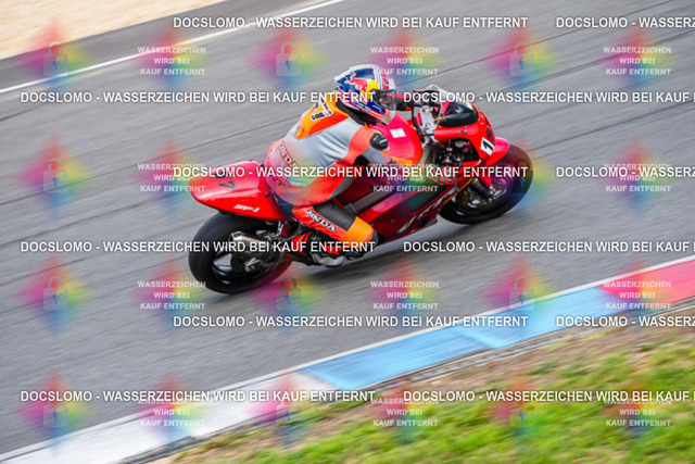 2026_09_04_PBK_13220_LRX | Sportfotografie; SlowMotion; Video; Rennstrecke; Hafeneger; RSE; Speer; Trackday; Motorsportarena; Hockenheimring; Brno; Most; Barcelona; Valencia, Benny; Kaetzmer;