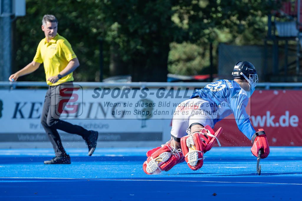 HK_20231001_105009 | 1.Bundesliga Herren Crefelder HTC - Harvestehuder THC am 1.10.2023 CHTC, Krefeld , Joshua Onyekwue Nnaji Torwart ( Crefelder HTC #29 )
