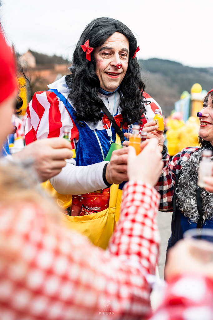 TorstenKrebsCom-FuHirschhorn-036-Z63_1274 | Hochwertige Oldtimer Bilder und der Oldtimer-Kalender. Ein großartiges Weihnachtsgeschenk für Oldtimer-Fans und Oldtimer-Liebhaber.  - Realisiert mit Pictrs.com