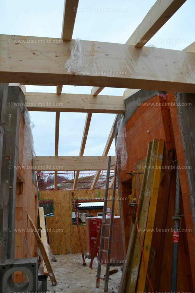 bib-lg09-holzbau-0150 | Nach LV-Leistungsgruppen sortierte Detailfotos über den Bau eines Hauses. Alle Hausbau-Bilder direkt vom Urheber und Autor der Website Haus-Selber-Bauen.com