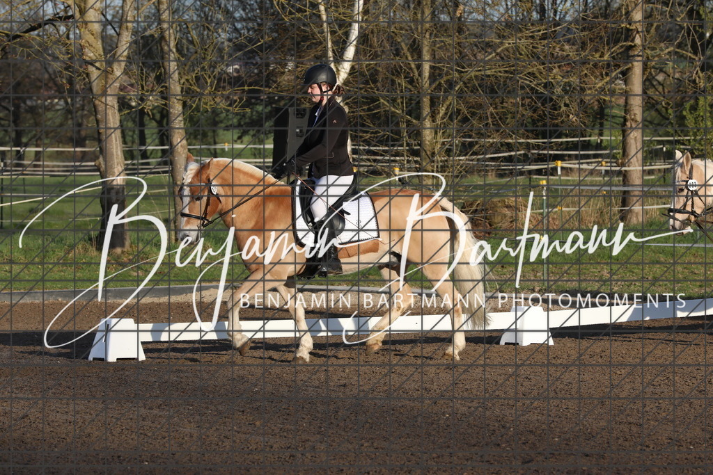 AZ2A2333 | Benjamin Bartmann Photomoments