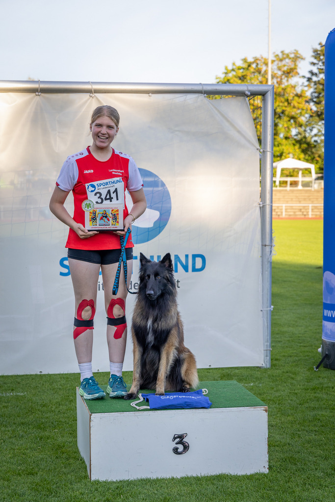 Pfotenfotografie_DV3A4697-2 | Hundefotografie, Tierfotograf, Pfotenfotografie, Fotoshooting Hund, Hunde Portrait, Hundesport, Hundeportraits, Heideshooting, Hunde, Sportfotograf, Hundefotograf, Turnierhundsport, THS,  - Realisiert mit Pictrs.com