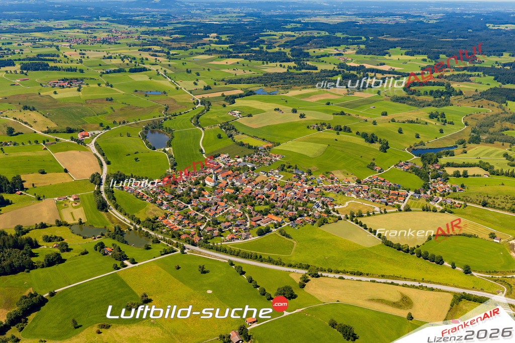 Luftaufnahme von Habach - Die Luftaufnahme wurde 2025 vom UL-Flugzeug heraus erstellt ( keine Drohne ) - Hochauflösende Luftaufnahme - für professionelle Ausdrucke geeignet. Die Geschenkidee !Mit Lizenz und Bildrechte bestellbar