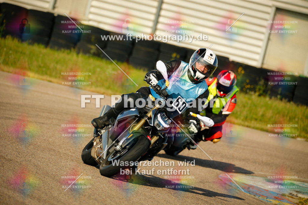 _MOT5544 | Hier findet Ihr Bilder von Touristenfahrten auf der Nürburgring Nordschleife oder von anderen Veranstaltungen die ich besucht habe. Viel Spass beim Durch Schauen 