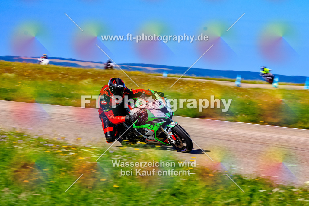 015-2012 | Hier findet Ihr Bilder von Touristenfahrten auf der Nürburgring Nordschleife oder von anderen Veranstaltungen die ich besucht habe. Viel Spass beim Durch Schauen 