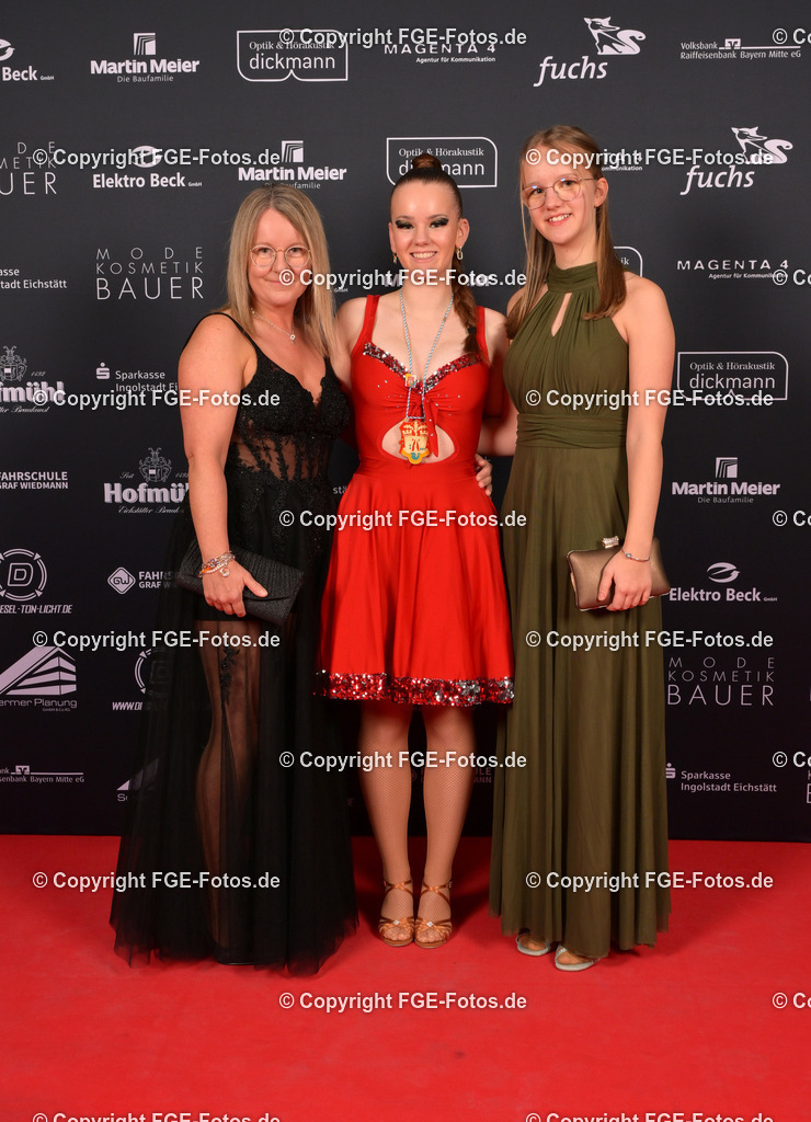 20250111-fge-eroeffnungsball-0144 | Eröffnungsball der FGE am 11.01.2025 im Alten Stadttheater in Eichstätt. - Realisiert mit Pictrs.com