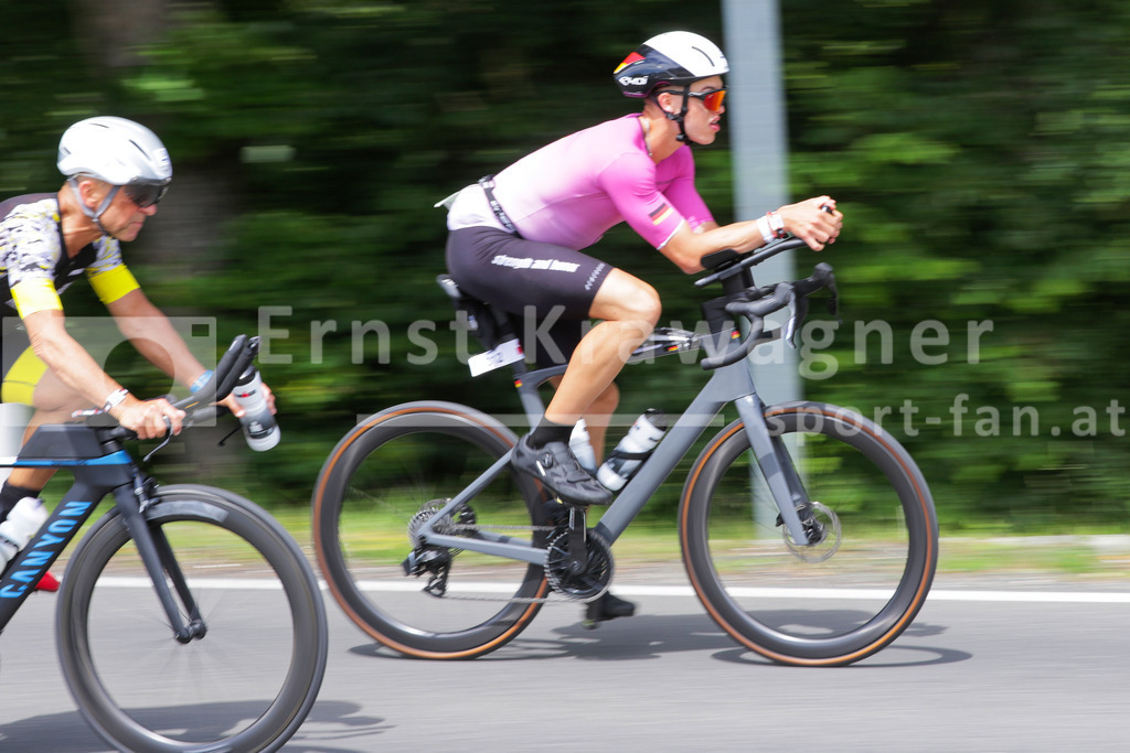 Klagenfurt 2026 | Thomas Thanei (GER) Julian Schütz (GER) Ironman, Klagenfurt 2026,  Lambichl, Klagenfurt , Austria. Photo: Ernst Krawagner - Realisiert mit Pictrs.com
