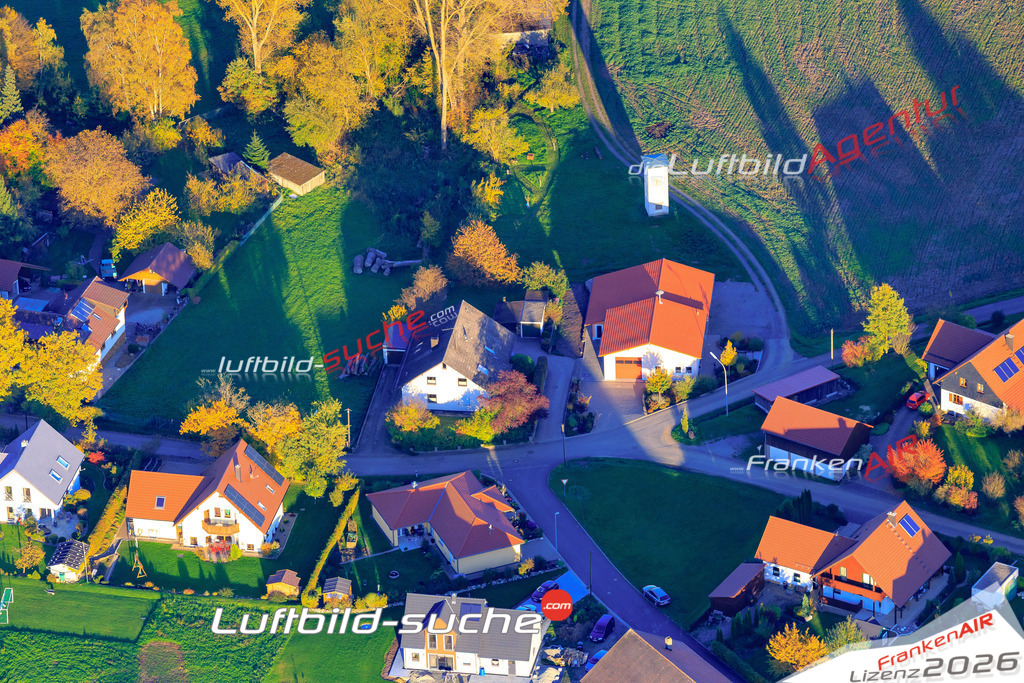 Die Luftaufnahme Geutenreuth - Weismain wurde 2017 mittels Flugzeug (keine Drohne) erstellt. Perfekte Schärfe und Druck- Auflösung- Garantiert!