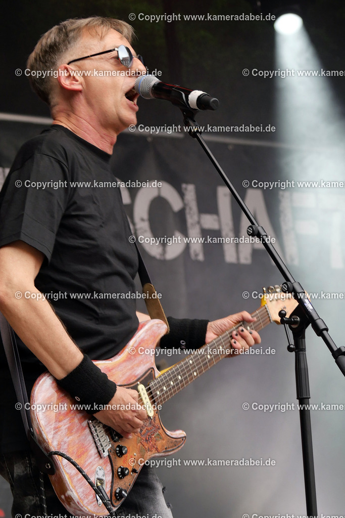 29.08.2025 Johnnys Leidenschaft bei den DIN Tagen 2025 | 29.08.2025 Johnnys Leidenschaft gibt auf der Altmarktbühne in Dinslaken bei den DIN Tagen 2025 ein Konzert. - Realisiert mit Pictrs.com