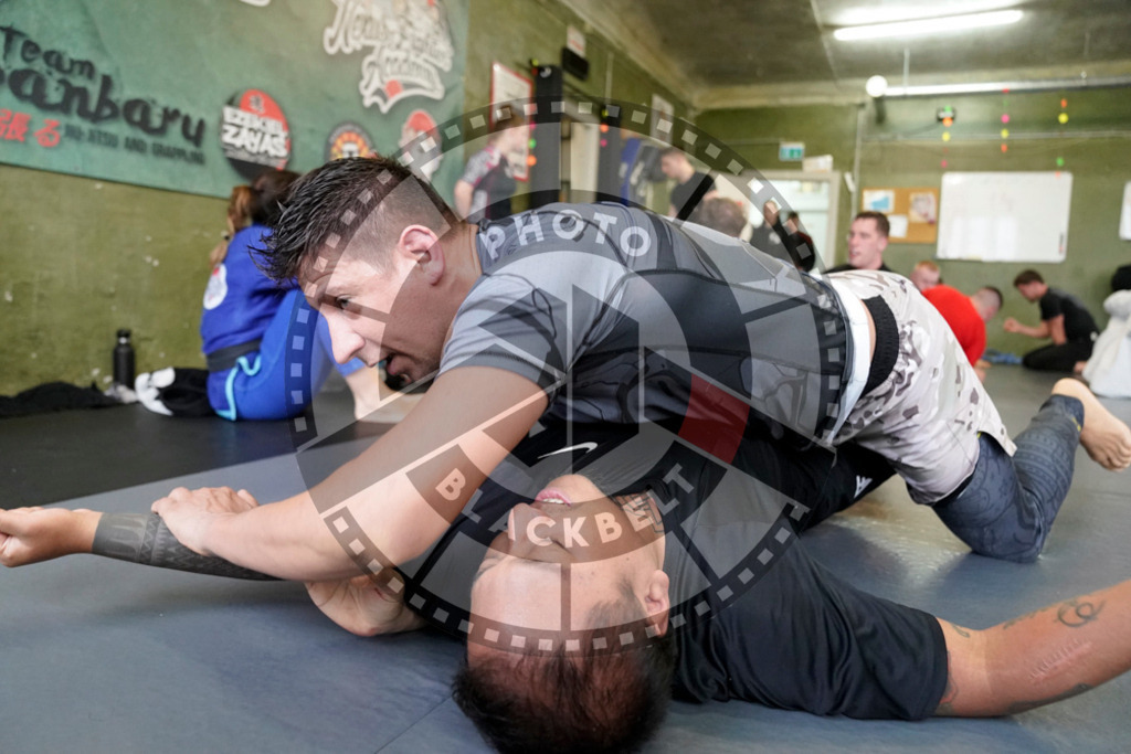 20240413PBB7368 | Fighters compete during the Grapplethon 24hours of rolling for a reason in Hamburg, Germany, on April 13, 2024.