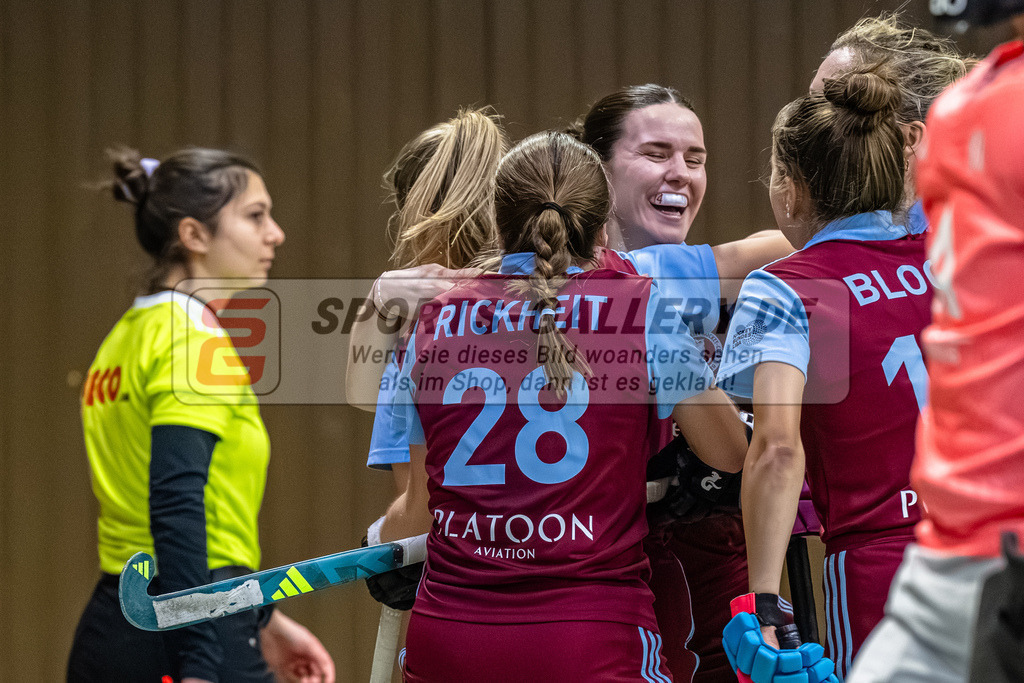 SM_20260110-DZ9_9744 | 1.Bundesliga Hallenhockey  (W) UHC - GTHGC / 7:4 (4:3)