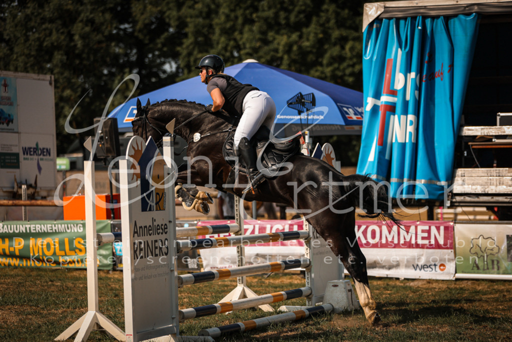 13.FrPfA00030 | Leoni Ertmer Photography - Realisiert mit Pictrs.com