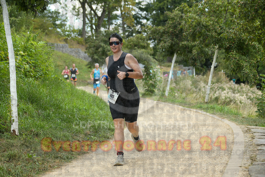 250824_1424_EX1_6076 | Sportfotografie im Rhein-Sieg Kreis, Köln, Bonn, NRW, Rheinland Pfalz, Hessen, etc. Unser Tätigkeitsfeld umfasst den Laufsport vom Volkslauf über den Marathon, Duathlon, Triathon bis zum Ultralauf wie Kölnpfad Ultra oder Schindertrail.