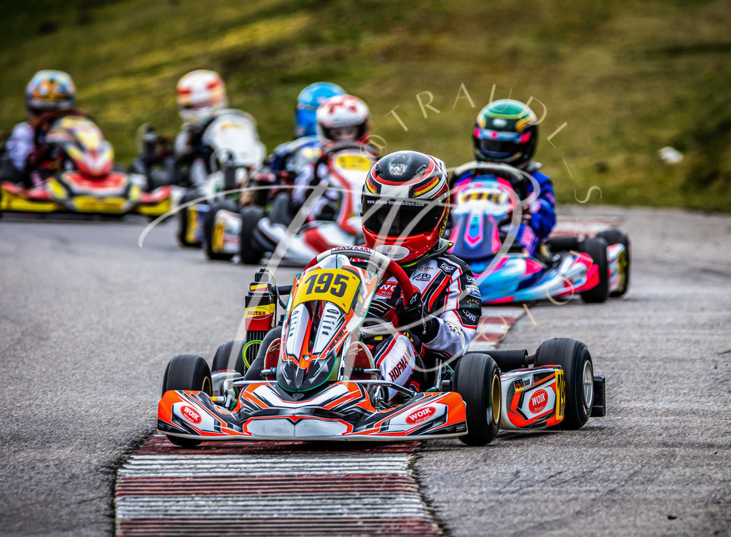 7f3845879b2d4316b9d952ed5ac90de4 | traudl_s_fotos