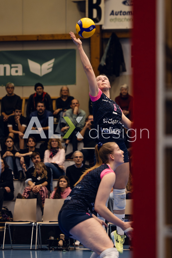 Volleyball I Frauen I Saison 2025-2026 I Volleyball NLA | Women I Round 14 I VC Kanti Schaffhausen - NLZ Volleyball Academy Zürich I 16.01.2026 | NLZ Volleyball Academy Zürich - 8 Simone Kellenberger (CH) – Außenangriff - Realisiert mit Pictrs.com