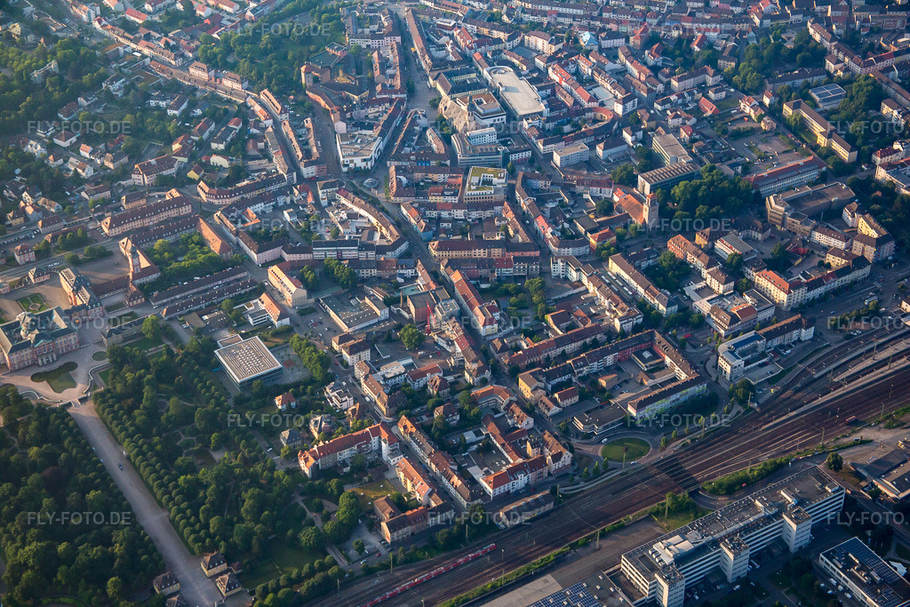 Luftbild: Johann Peter Hebel Schule in Bruchsal im Bundesland Baden-Württemberg in Deutschland. Foto: IMG_080459.jpg vom 12.06.2015 durch Werner Riehm/FLY-FOTO.de