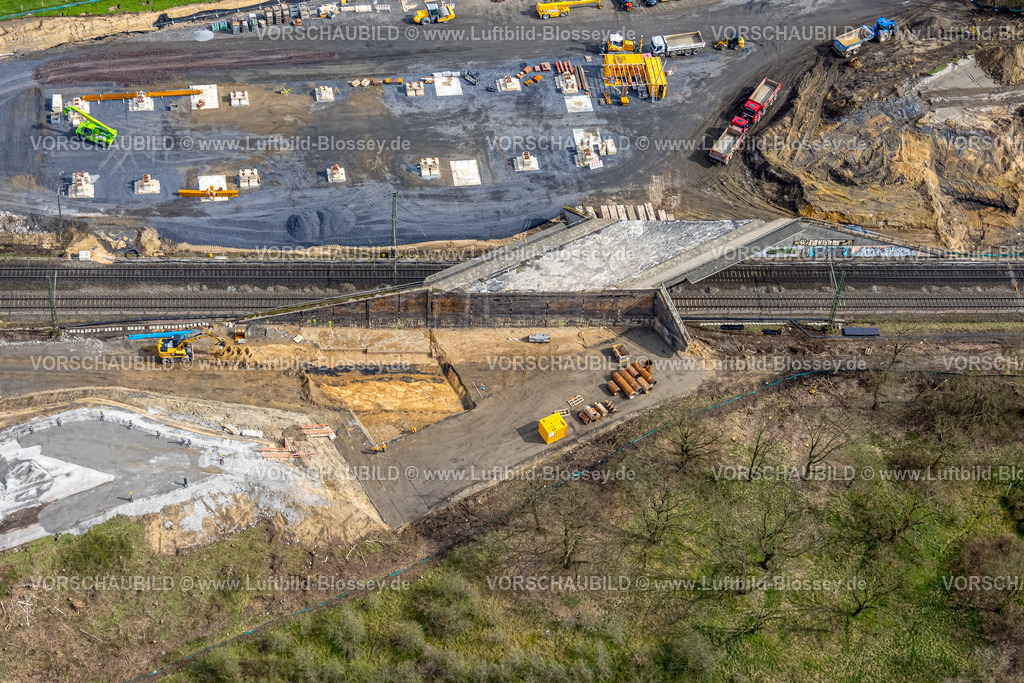 Wesel230300963 | Luftbild, Lippemündungsraum, neue Straßenführung der B8 und Brücke über Eisenbahngleise, Fusternberg, Wesel, Ruhrgebiet, Niederrhein, Nordrhein-Westfalen, Deutschland