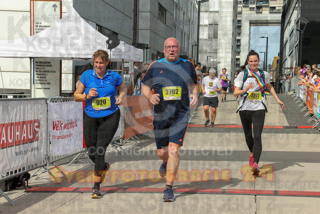 250920_1338_EX1_5985 | Sportfotografie im Rhein-Sieg Kreis, Köln, Bonn, NRW, Rheinland Pfalz, Hessen, etc. Unser Tätigkeitsfeld umfasst den Laufsport vom Volkslauf über den Marathon, Duathlon, Triathon bis zum Ultralauf wie Kölnpfad Ultra oder Schindertrail.