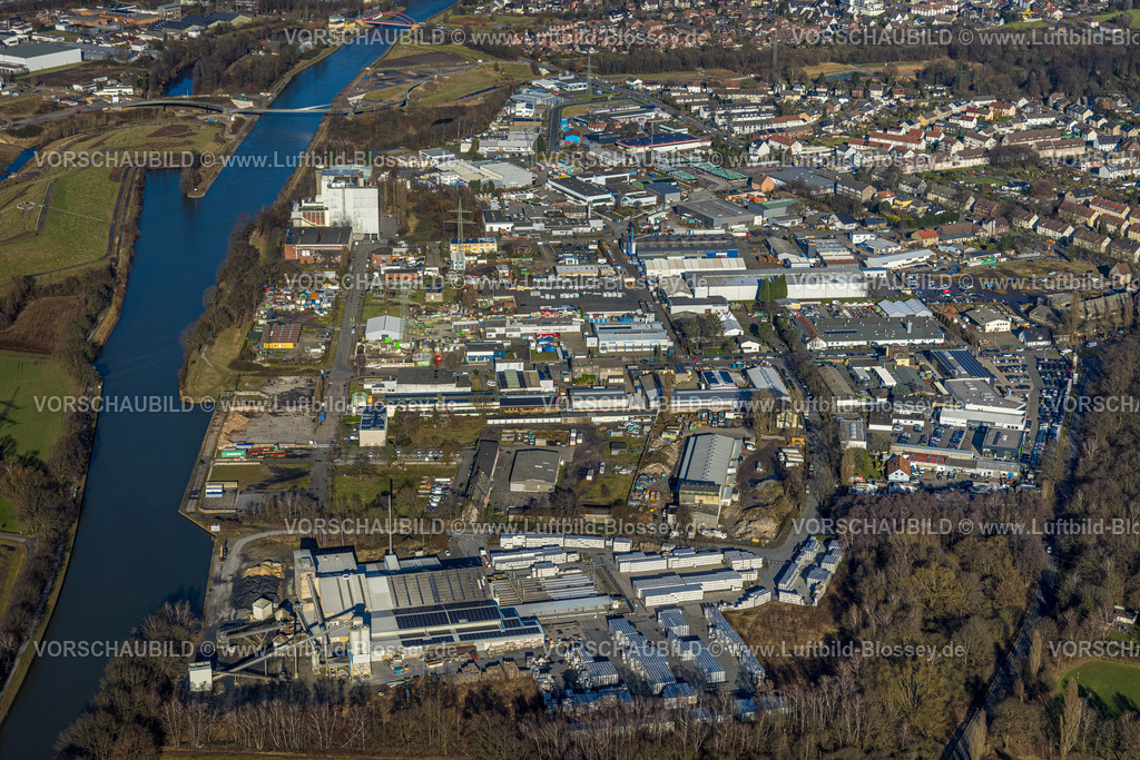 Castrop-Rauxel240106939 | Luftbild, Gewerbegebiet am Rhein-Herne-Kanal, zwischen Wartburgstraße und Kanalstraße, hinten die Emscherbaustelle für Emscherland 2020 mit Brücke Cassurker Schwinge, Habinghorst, Castrop-Rauxel, Ruhrgebiet, Nordrhein-Westfalen, Deutschland