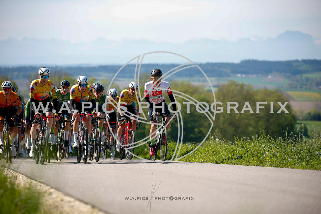 ..... | WELS, AUSTRIA, 27.April 24, 63 RAIFFEISEN KIRSCHBLÜTENRENNEN, Image shows: Photo: WAPICS / Andreas Willdoner