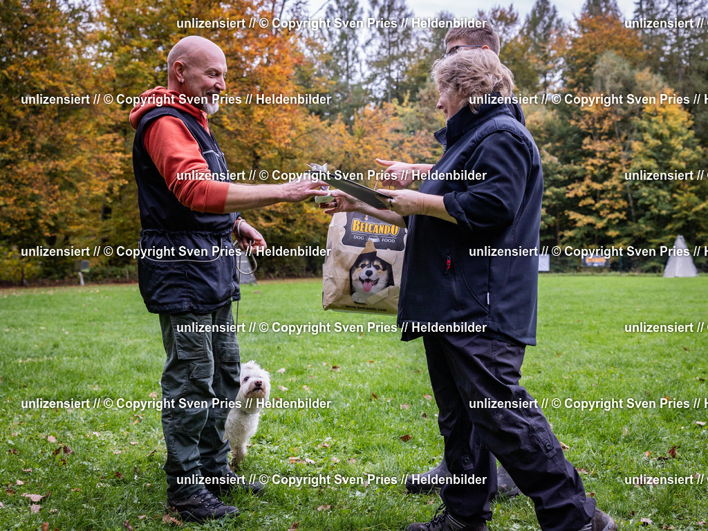 Sven Pries | 2024-10-19 - Hunderennen Ober-Grombach - Realisiert mit Pictrs.com