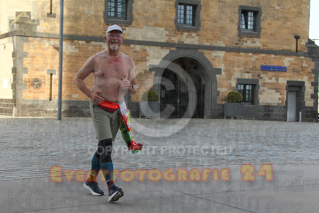 250920_1550_EV4_9588 | Sportfotografie im Rhein-Sieg Kreis, Köln, Bonn, NRW, Rheinland Pfalz, Hessen, etc. Unser Tätigkeitsfeld umfasst den Laufsport vom Volkslauf über den Marathon, Duathlon, Triathon bis zum Ultralauf wie Kölnpfad Ultra oder Schindertrail.