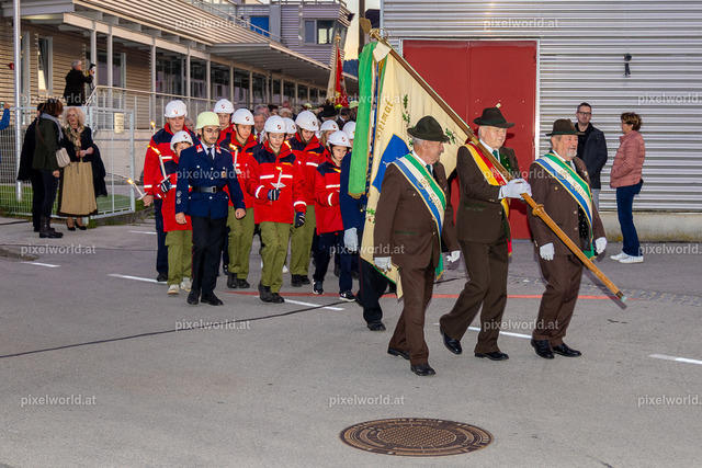 Einweihung Mileniumskreuz und 10. Oktoberfeier | Bildershop von pixelworld.at - Realisiert mit Pictrs.com