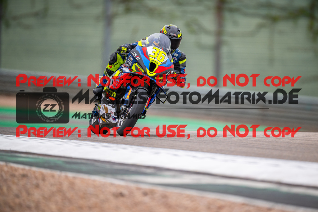 MaZZes_FotoMatrix_240503_6007705_4029 | STK1000