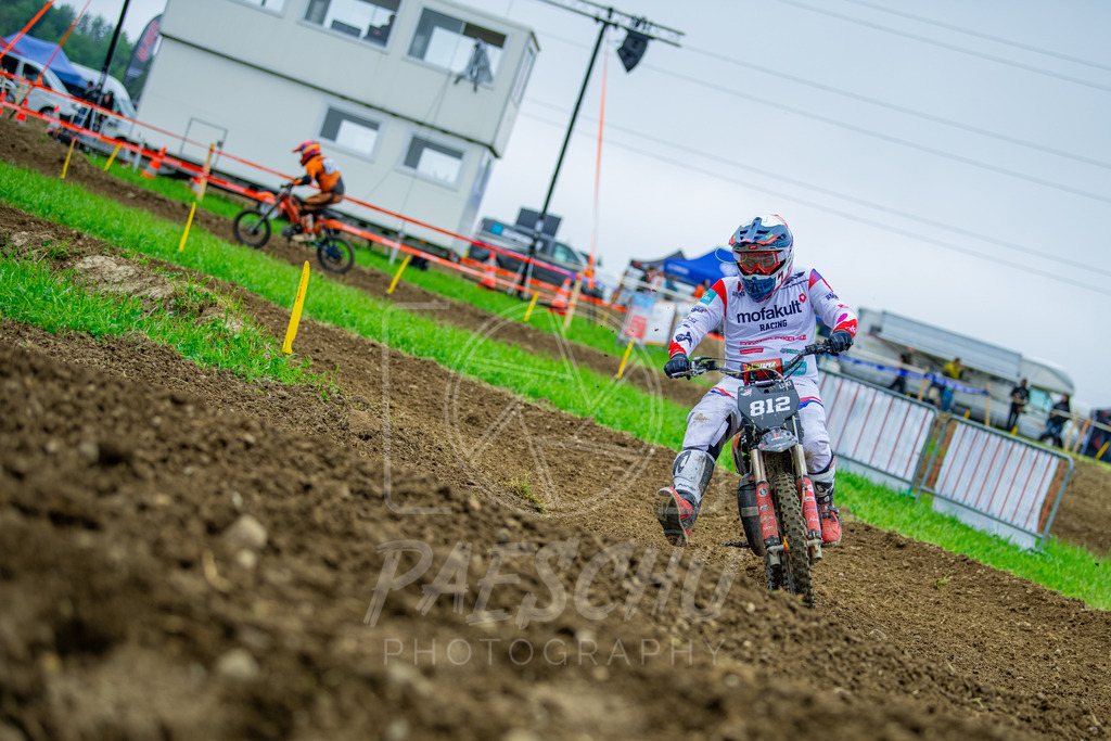 Mo (201) | Paeschuphoto Shop - Wer nicht sucht der auch nicht findet.Ob Motocrossbilder oder von einem besuchtem Spiel, Hauptsache Action. - Realisiert mit Pictrs.com