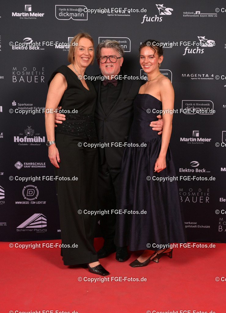 20250208-fge-hofball-0185 | Hofball der FGE am 08.02.2025 im Alten Stadttheater in Eichstätt. - Realisiert mit Pictrs.com