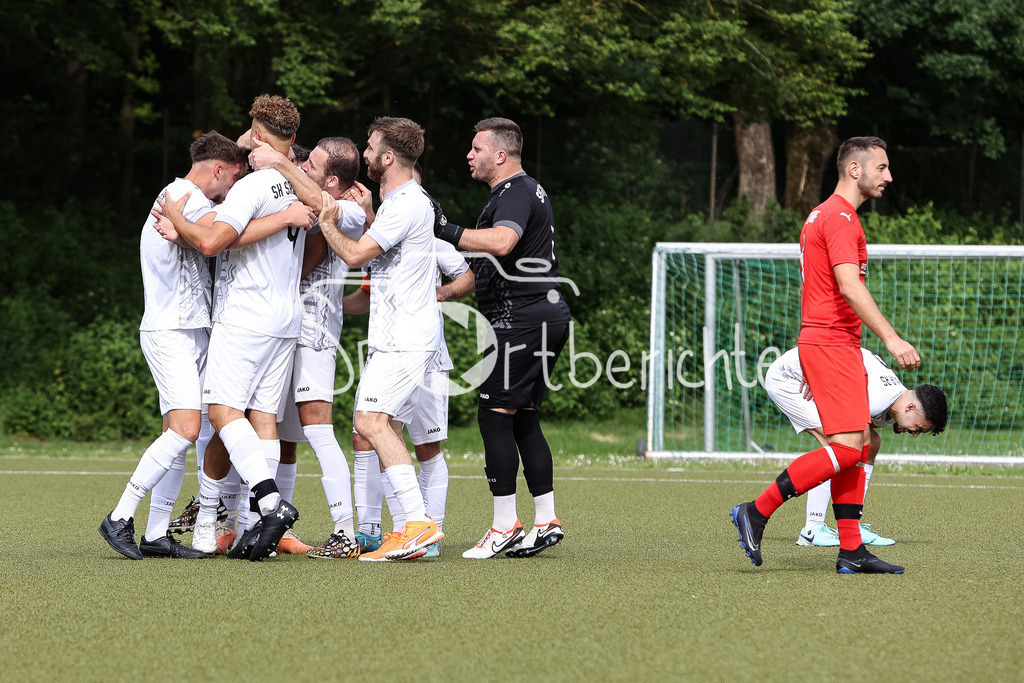 SK Srbija München - TSV 1895 Teisendorf | Jubel nach 3-1