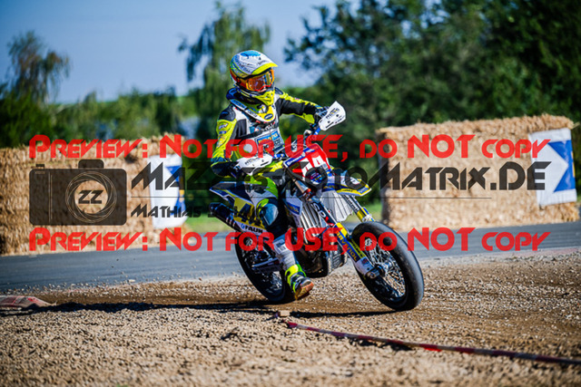 MaZZes_FotoMatrix_220904_3235 | S1