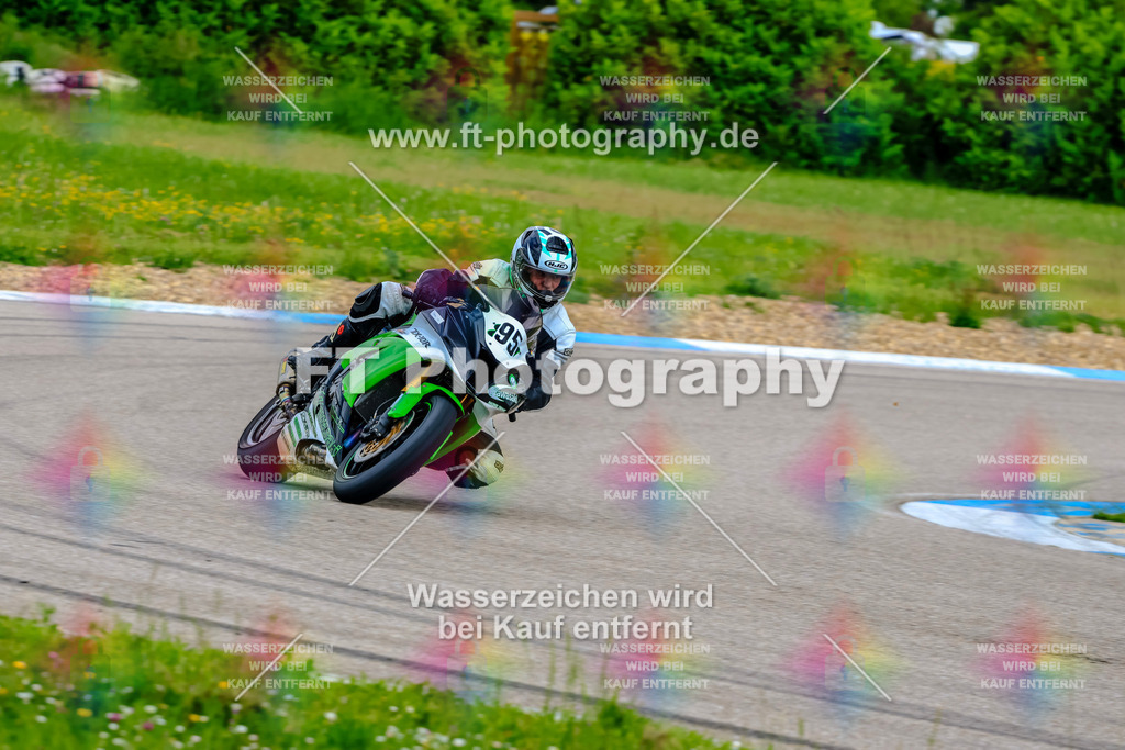 MotoTeam-8783 | Hier findet Ihr Bilder von Touristenfahrten auf der Nürburgring Nordschleife oder von anderen Veranstaltungen die ich besucht habe. Viel Spass beim Durch Schauen 