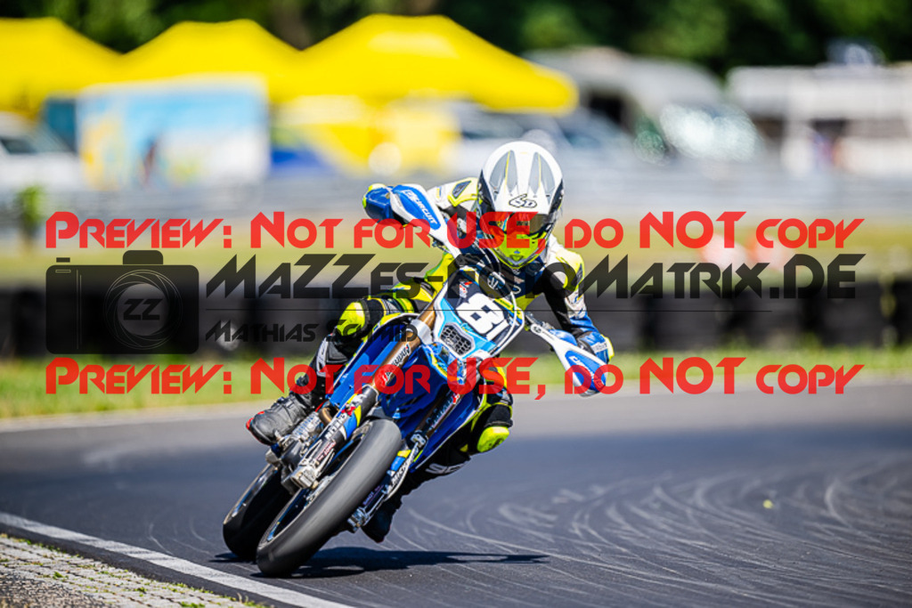 MaZZes_FotoMatrix_220702_2159 | S1