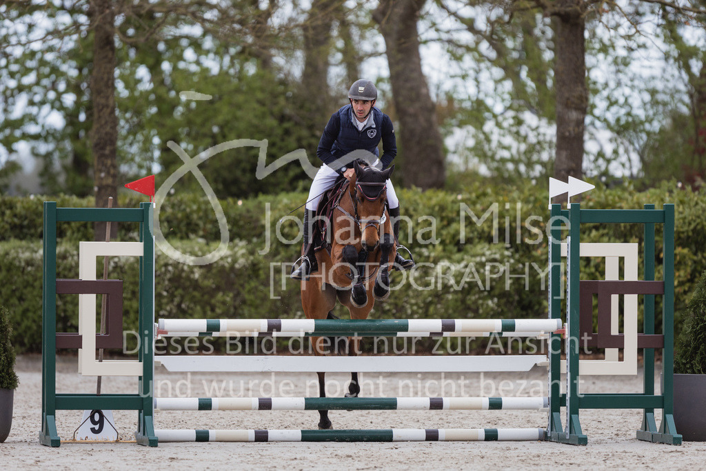 230425_Lemwerder_SprPf-A1St-151 | Deine schönsten Turniermomente als professionelle Fotos! Entdecke hochwertige Pferdesport-Fotografie im Online-Shop. Jetzt Fotos finden & bestellen!