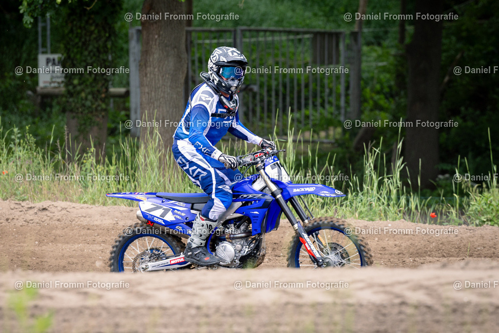 0V8A7082 | DanielFrommFotografie - Realisiert mit Pictrs.com