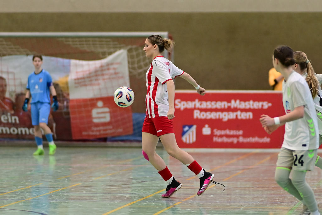 Fußball I Juniorinnen I Saison 2025-2026 I Hallenmasters U15+U17 | Der Sportfotograf. - Realisiert mit Pictrs.com